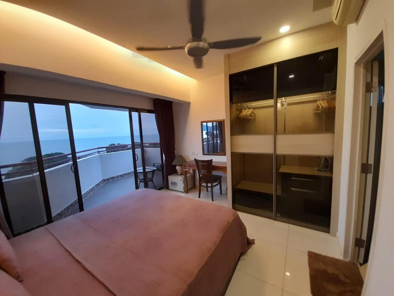 Susie'S Resort Seaview Suites At Sri Sayang Batu Feringgi Εξωτερικό φωτογραφία